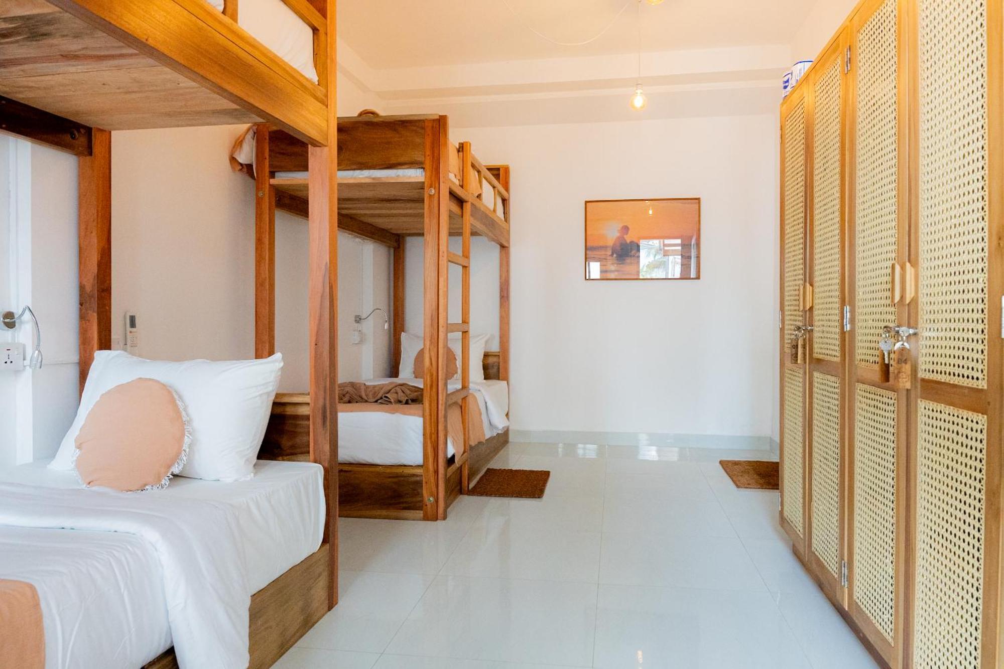 Lucky'S Surf Camp Weligama Exterior foto